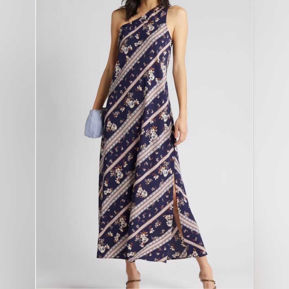 Chelsea28 One Shoulder Dress
